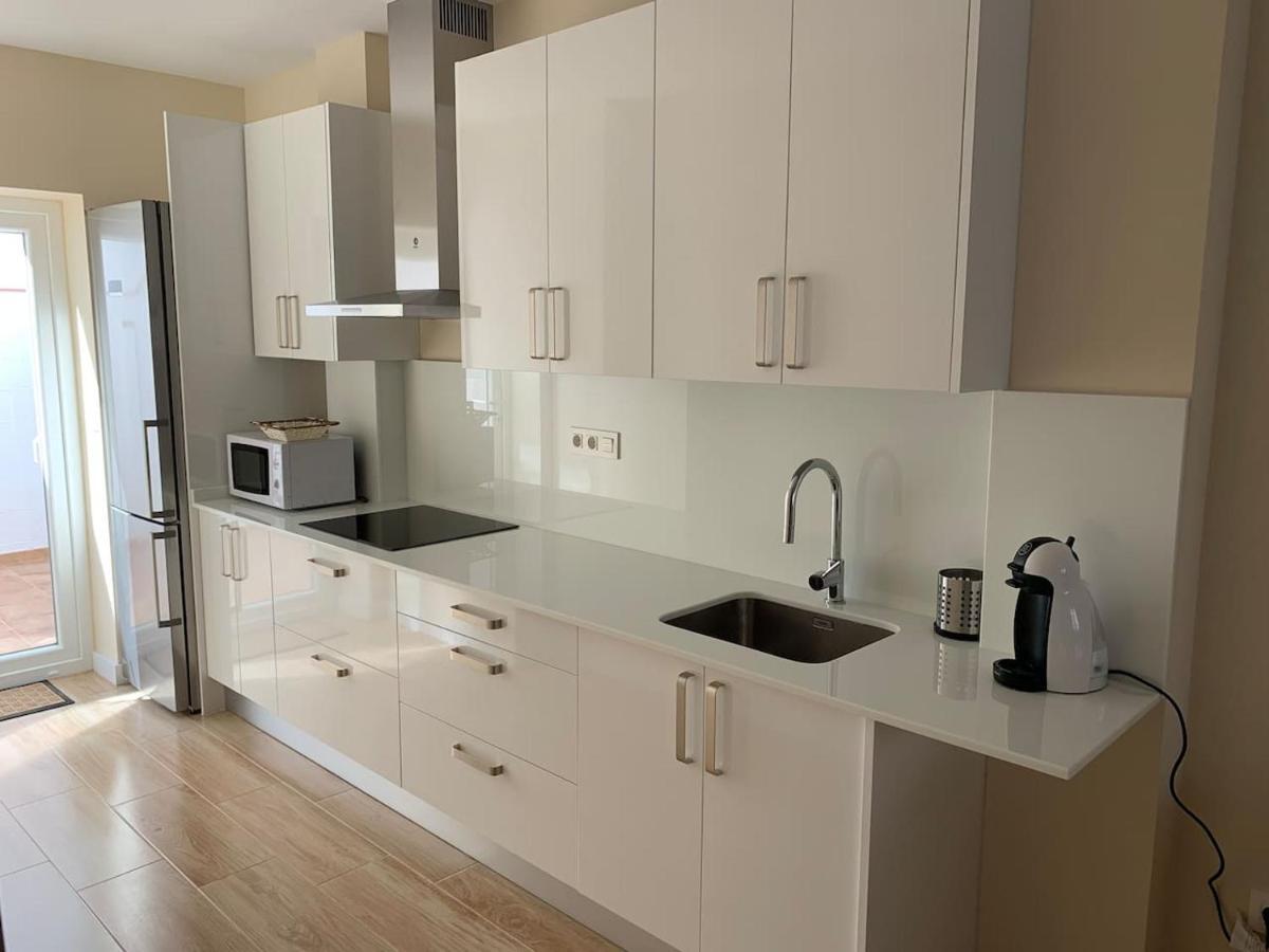 Apartamento En Granada Con Facil Aparcamiento En La Zona المظهر الخارجي الصورة